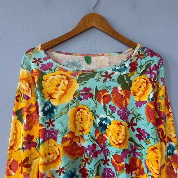 🛑SOLD Farm Rio Long Sleeve Cropped Floral Sweater Size XS - Picture 2 of 7